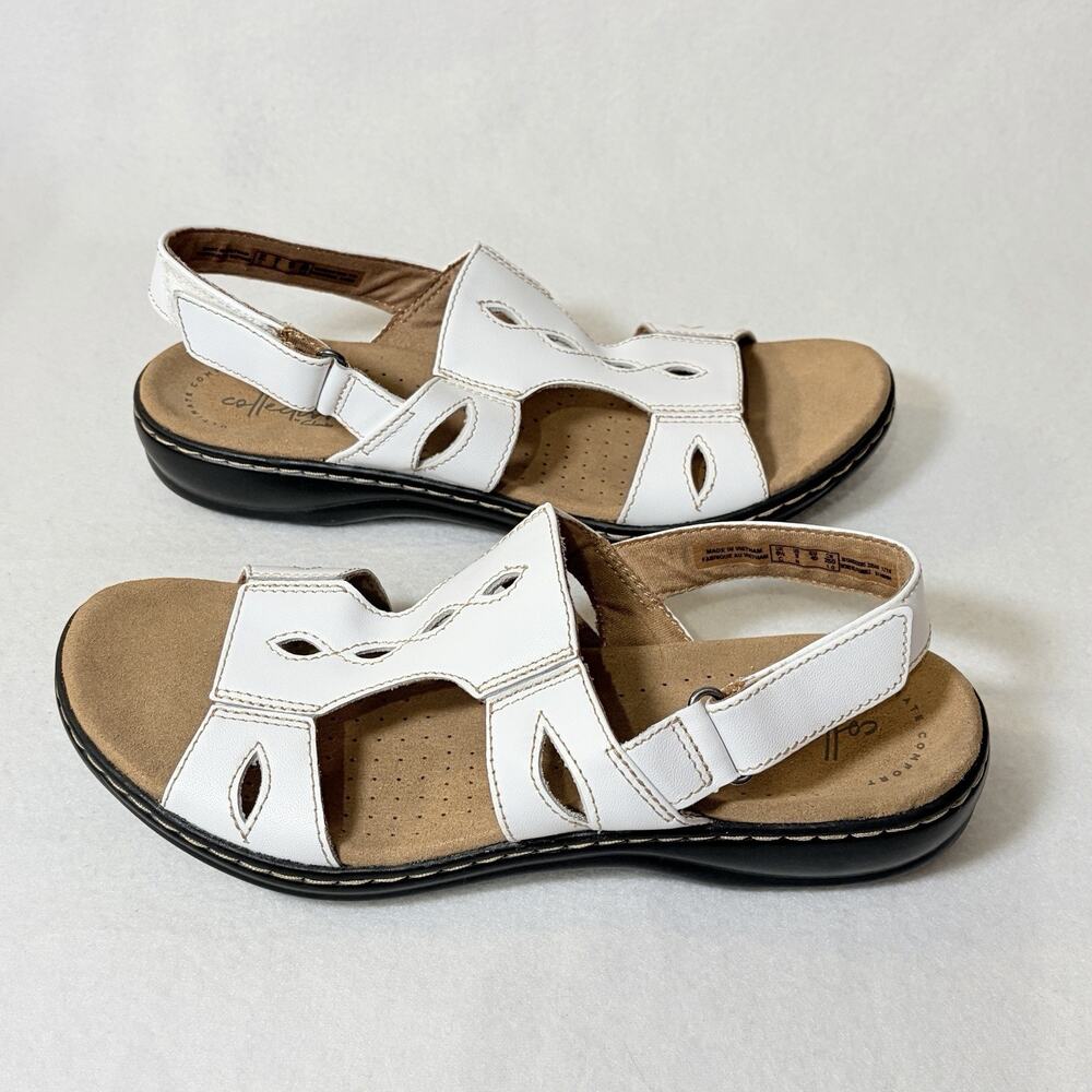 Clarks Collection White Leather Sandals 9 Narrow Comfort Cushion Adjustable NWT